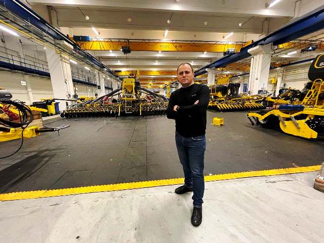 В 2021 році оборот компанії BEDNAR FMT склав більше 100 млн євро 10 В 2021 році оборот компанії BEDNAR FMT склав більше 100 млн євро v 2021 roczi oborot kompaniyi bednar fmt sklav bilshe 100 mln yevro