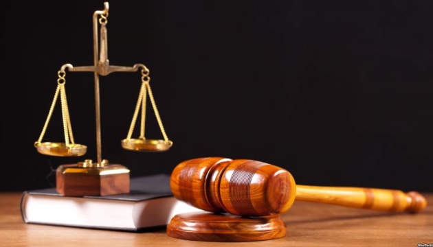 На Хмельниччині судитимуть голів сільрад, які підробляли заповіти померлих односельчан 13 На Хмельниччині судитимуть голів сільрад, які підробляли заповіти померлих односельчан na hmelnychchyni sudytymut goliv silrad yaki pidroblyaly zapovity pomerlyh odnoselchan