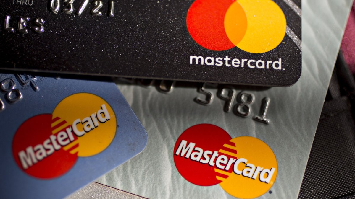 Mastercard відрізав низку фінустанов Росії від своєї платіжної мережі 1 Mastercard відрізав низку фінустанов Росії від своєї платіжної мережі mastercard vidrizav nyzku finustanov rosiyi vid svoyeyi platizhnoyi merezhi