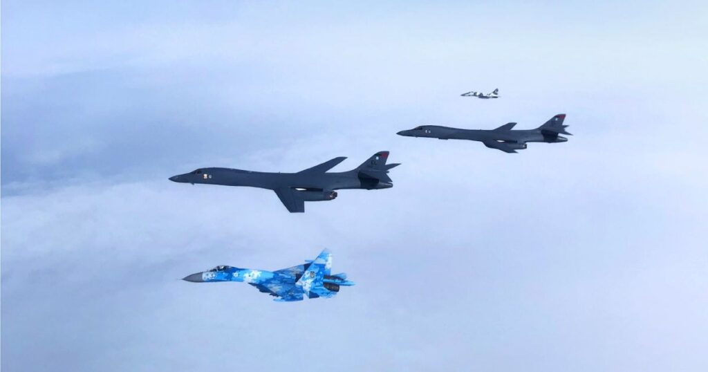 Окупанти авіаударом розгромили Чернігівський політех okupanty aviaudarom rozgromyly chernigivskyj politeh