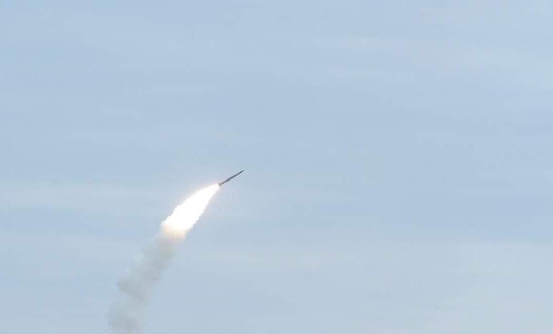 На Одещині та Херсонщині росіяни обстріляли зерносховища na odeshhyni ta hersonshhyni rosiyany obstrilyaly zernoshovyshha