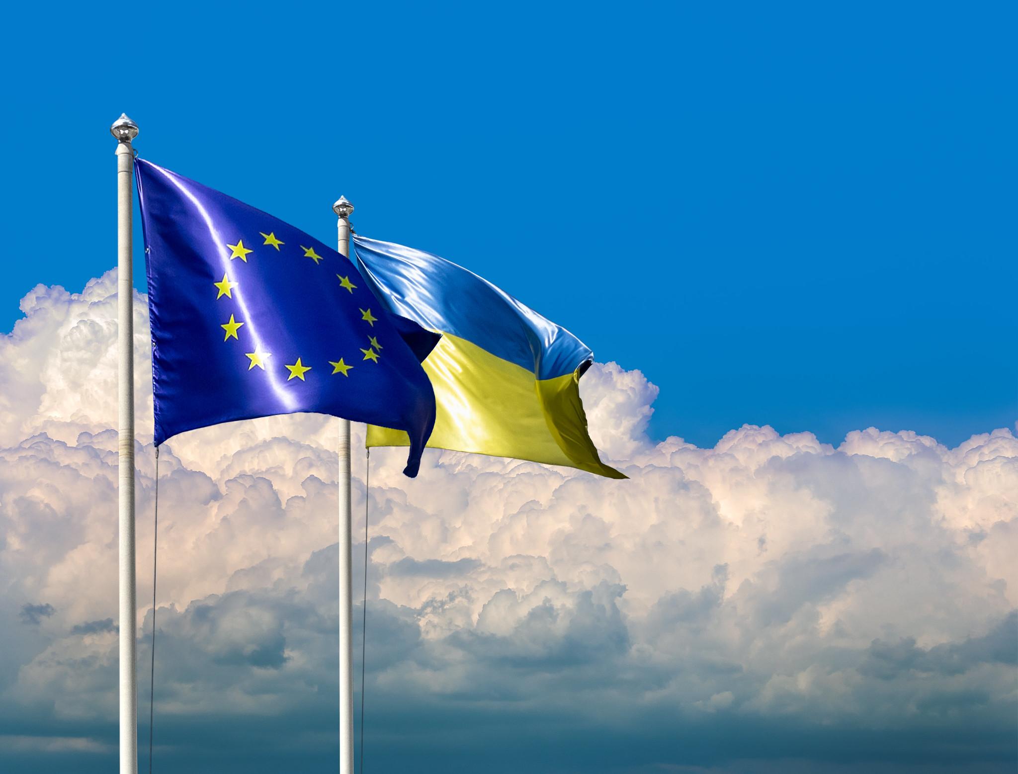 Стало відомо, коли в Україні запрацює «митний безвіз» stalo vidomo koly v ukrayini zapraczyuye mytnyj bezviz