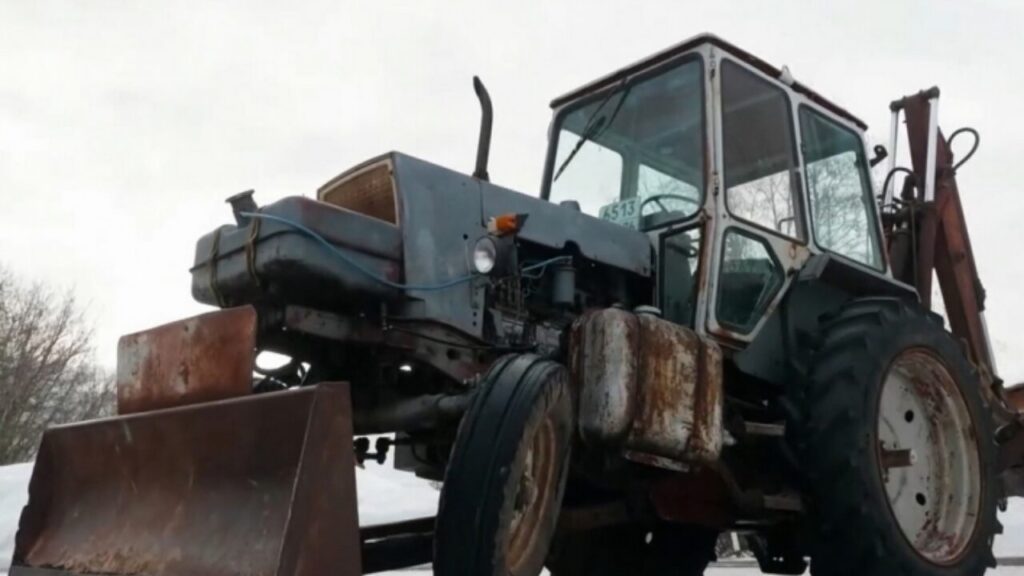 У Тернополі трактор переїхав чоловіка u ternopoli traktor pereyihav cholovika